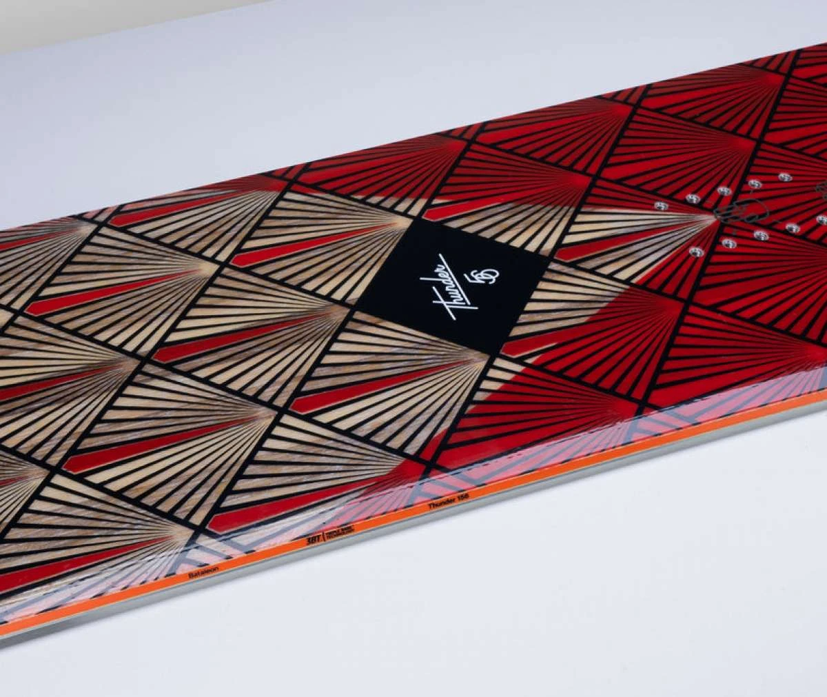 Bataleon Thunder Snowboard 2020-2021 7 Bataleon Thunder Snowboard 2020-2021 - Image 5